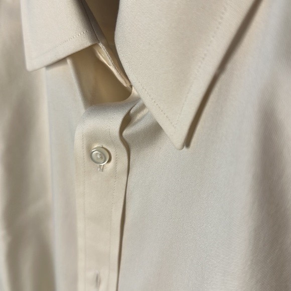 Jos A Bank Traveler Button Down - Slim Fit - Picture 2 of 3